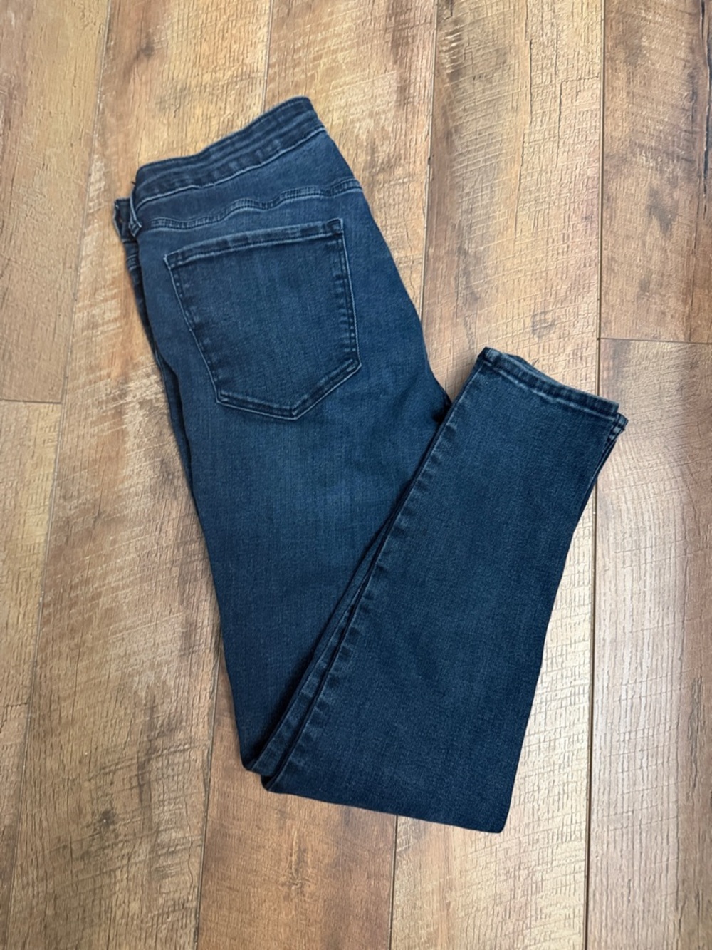 Old Navy high rise rockstar super skinny jeans